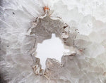 Load image into Gallery viewer, Giant Quartz Geode Slab #117 (24&quot; x 22&quot; x 1 3/4&quot; Thick)
